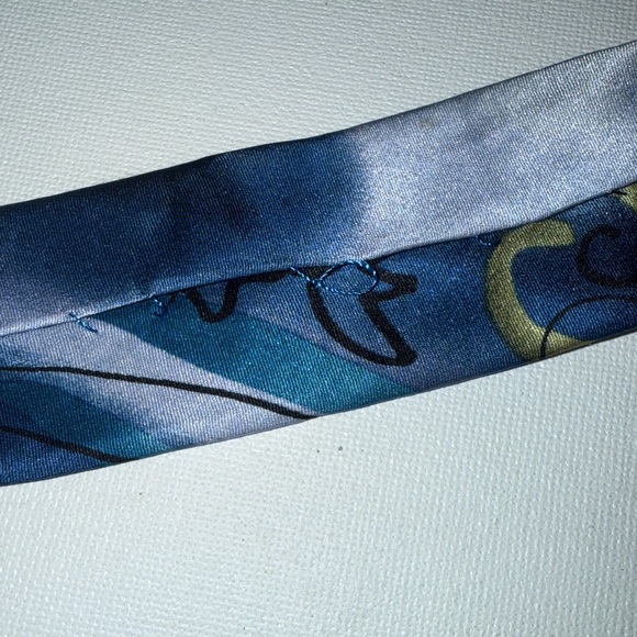 J. Garcia Vintage Necktie 100% Silk Menswear Tie - Picture 15 of 16